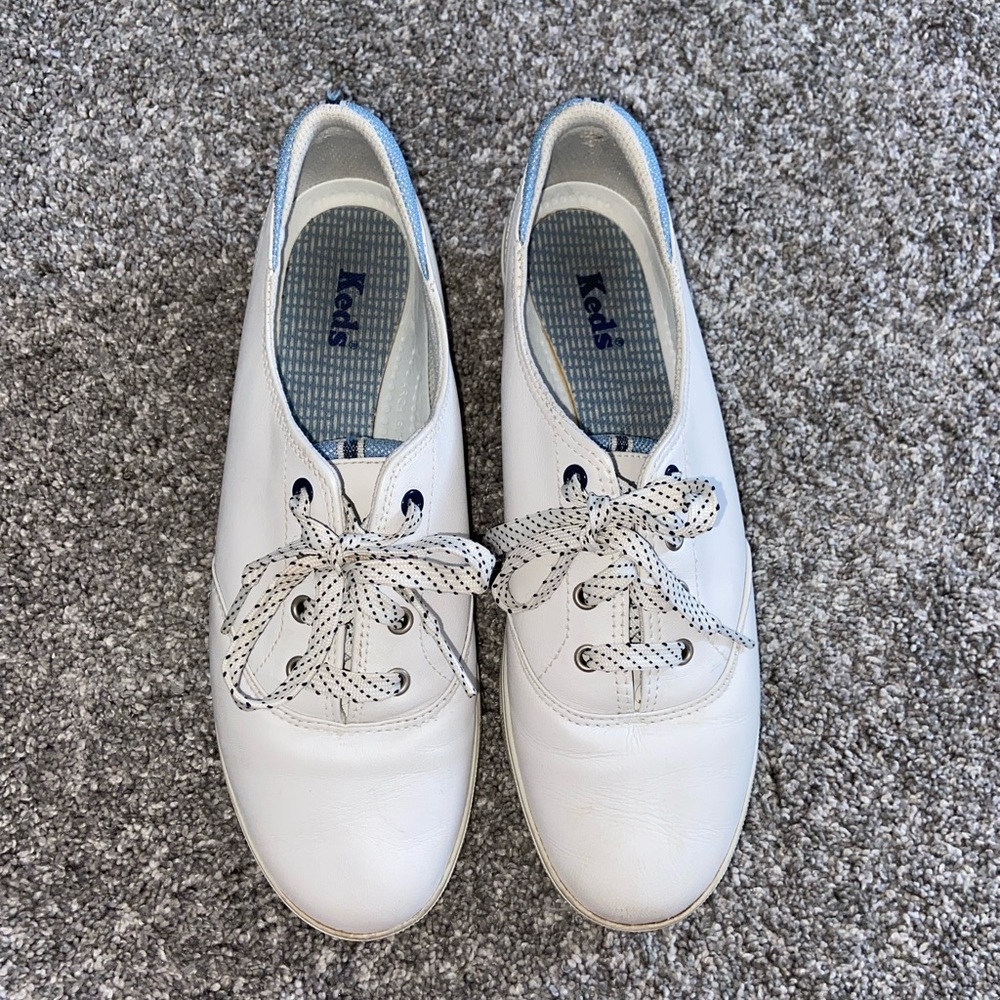 Keds white leather shoes